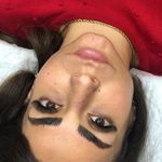 اکستنشن مژه تخصصی آنیِل