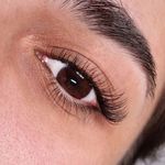 اکستنشن مژه لاله تاجپور