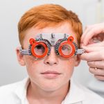 معاینه چشم و ساخت عینک نگاه نو