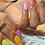 خدمات ناخن نِل