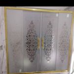 شیشه و اینه پاسداران