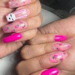 کاشت ناخن پاییز