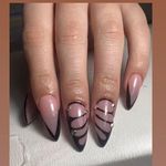 کاشت ناخن پاییز