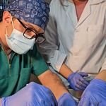 کلینیک دامپزشکی پوست و  چشم دکتر دبیری