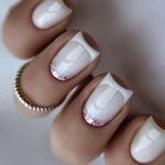 سالن زیبایی کویینز/احیا صافی/ناخن/مژه