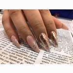 خدمات ناخن مریم احمدی