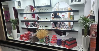 عطر و اکسسوری نایس کوکو