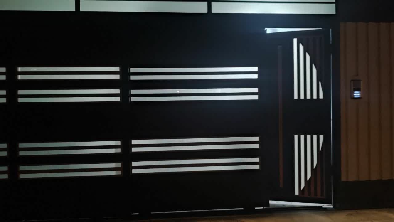 جوشکاری درب وپنجره اسکلت فلزی میلاد