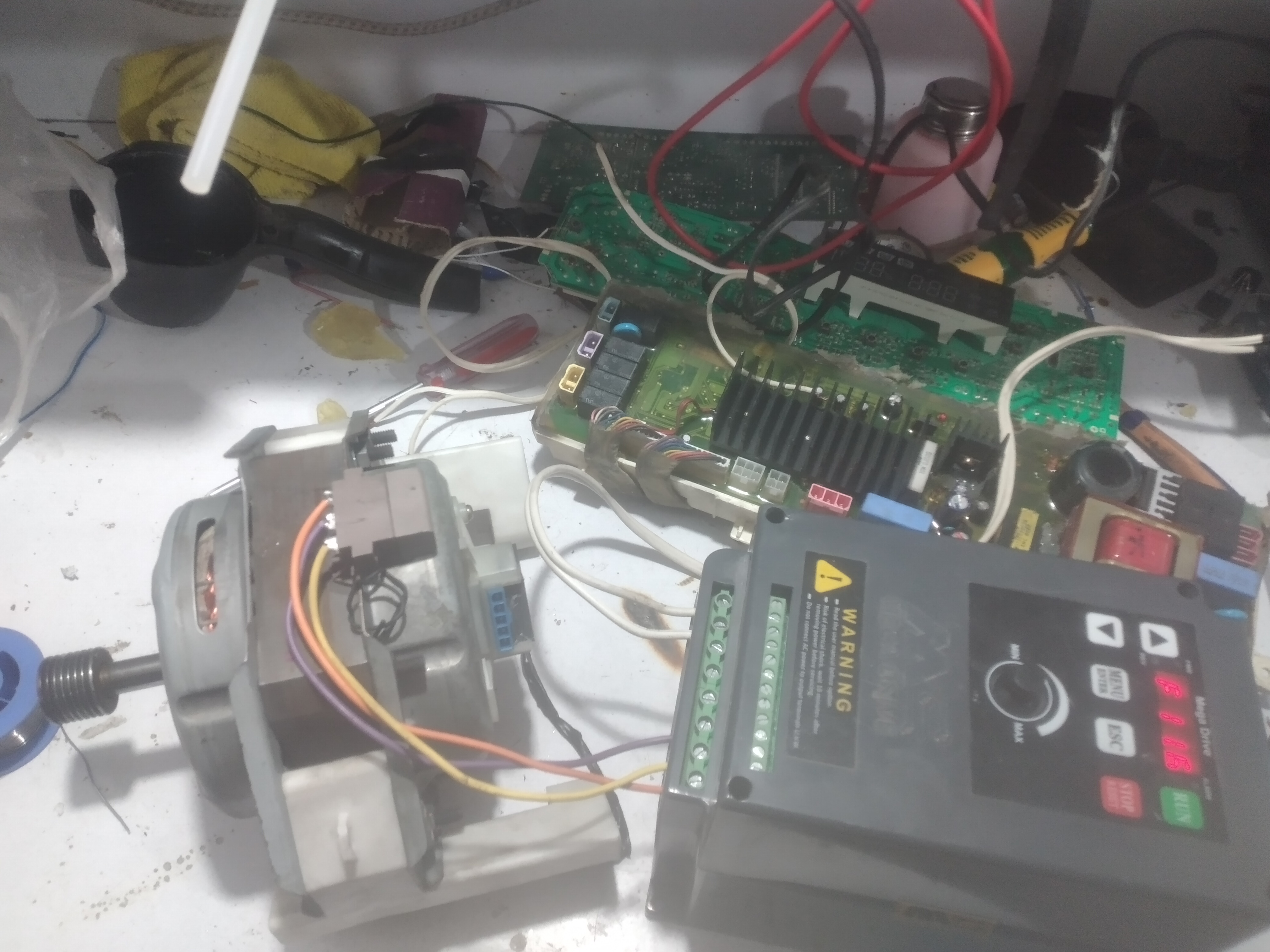 تابلوبرق تعمیرات برد نوروزی