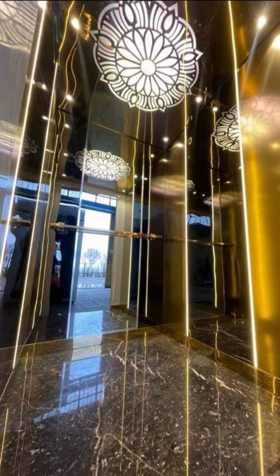 شرکت آسانسور و پله برقی آرین دنا شرق