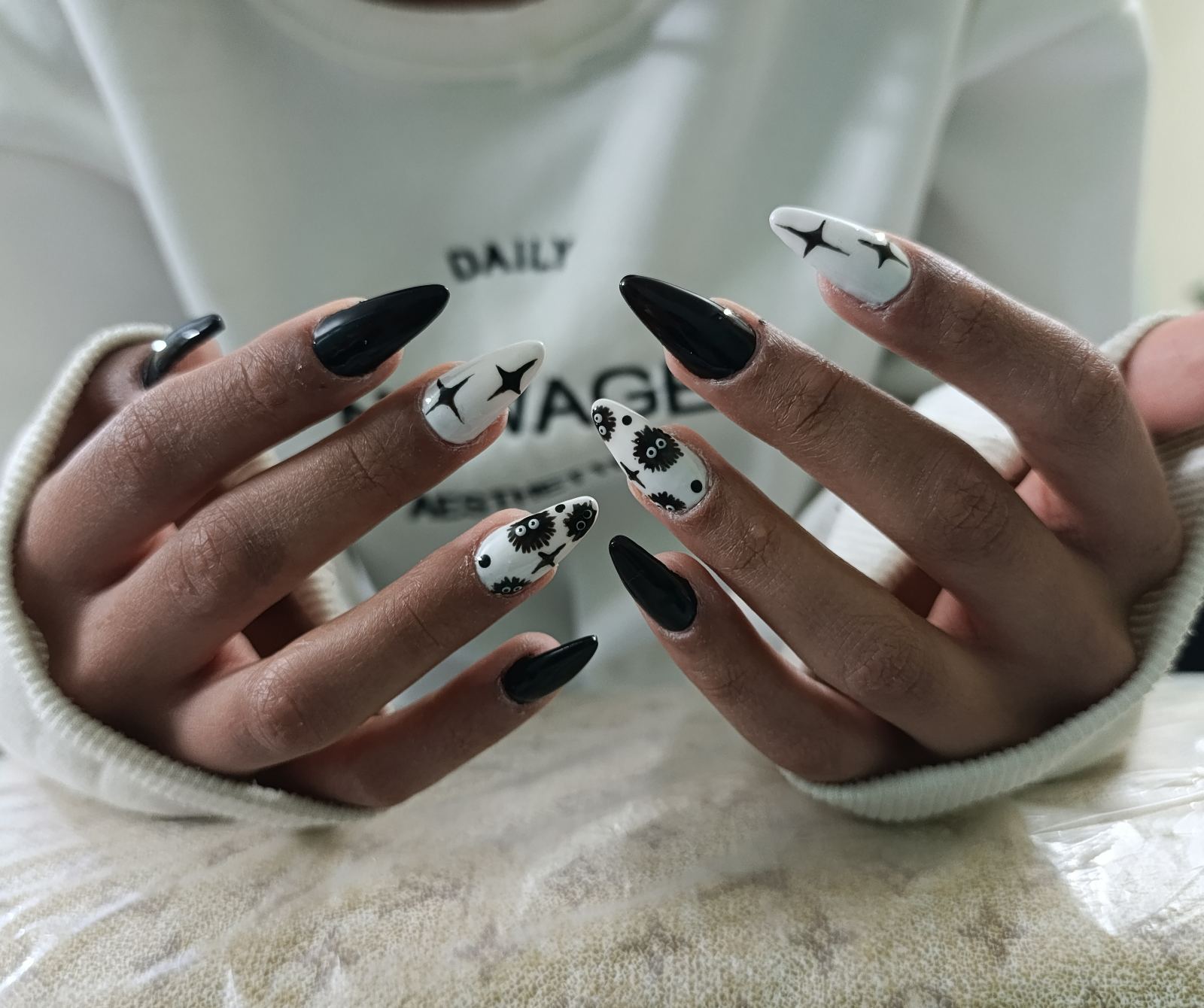 کاشت تخصصی ناخن