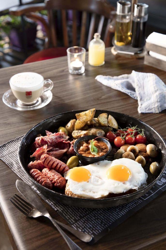 کافی شاپ و کافه فست فود کارادنیز