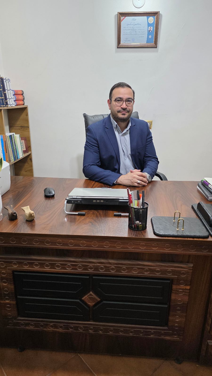 وکیل پایه یک دادگستری