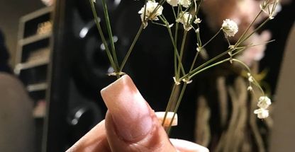 سالن تخصصی کاشت ناخن یگانه