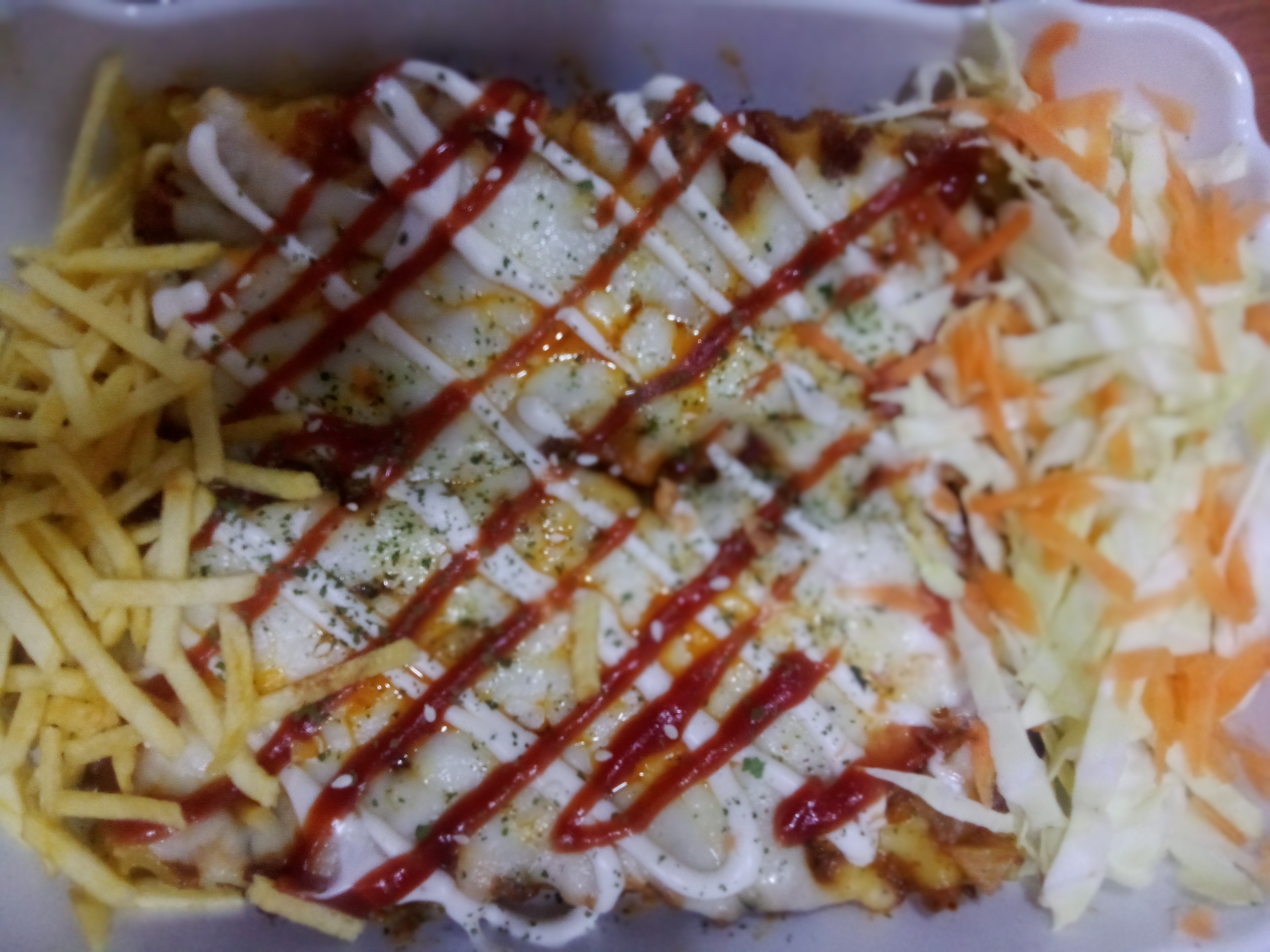 مرغ بریان وپیتزا