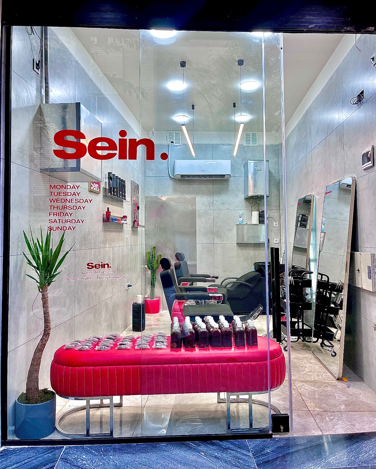ارایشگاه مردانه sein