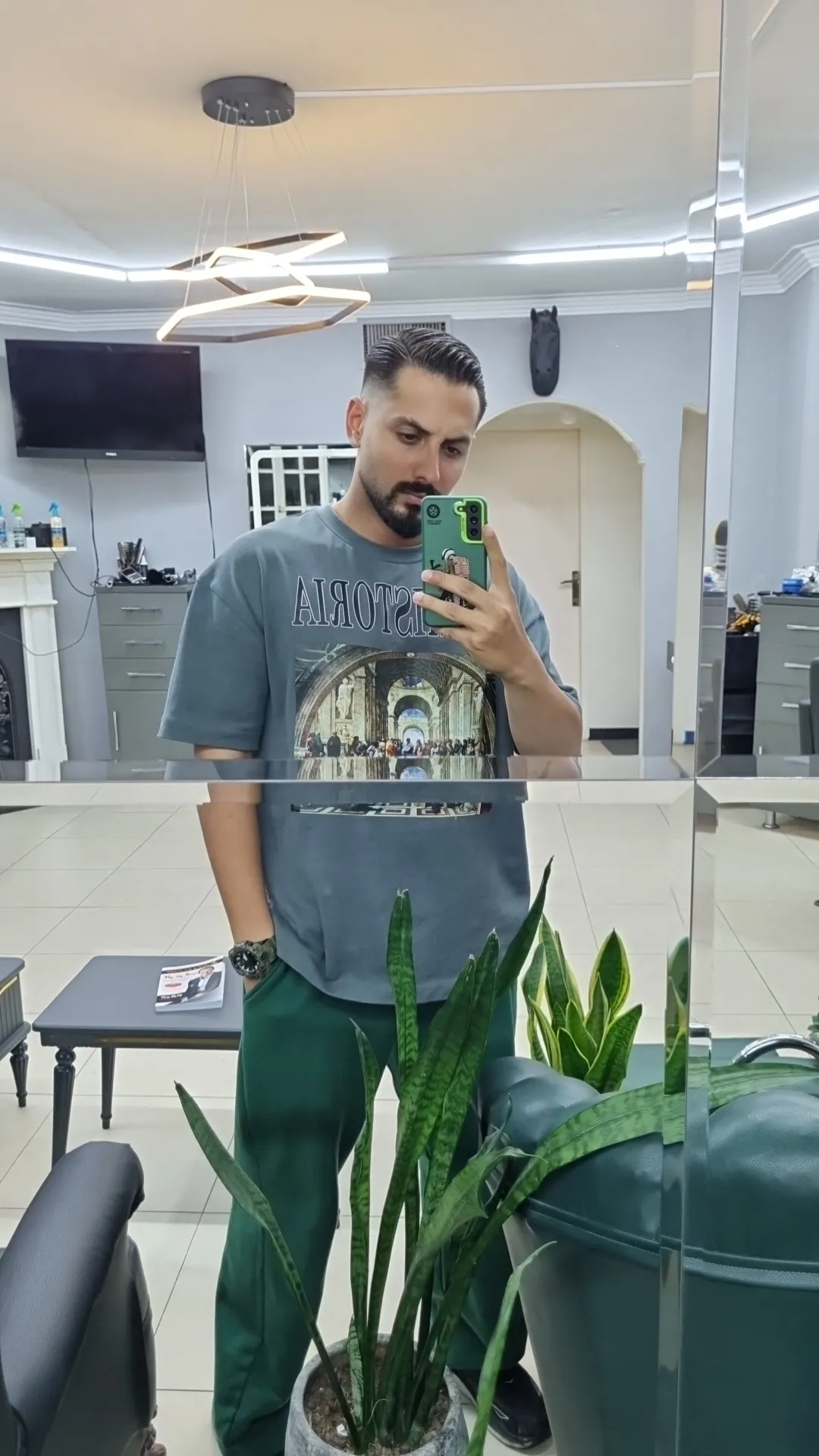 آرایشگاه مردانه امیرسالار