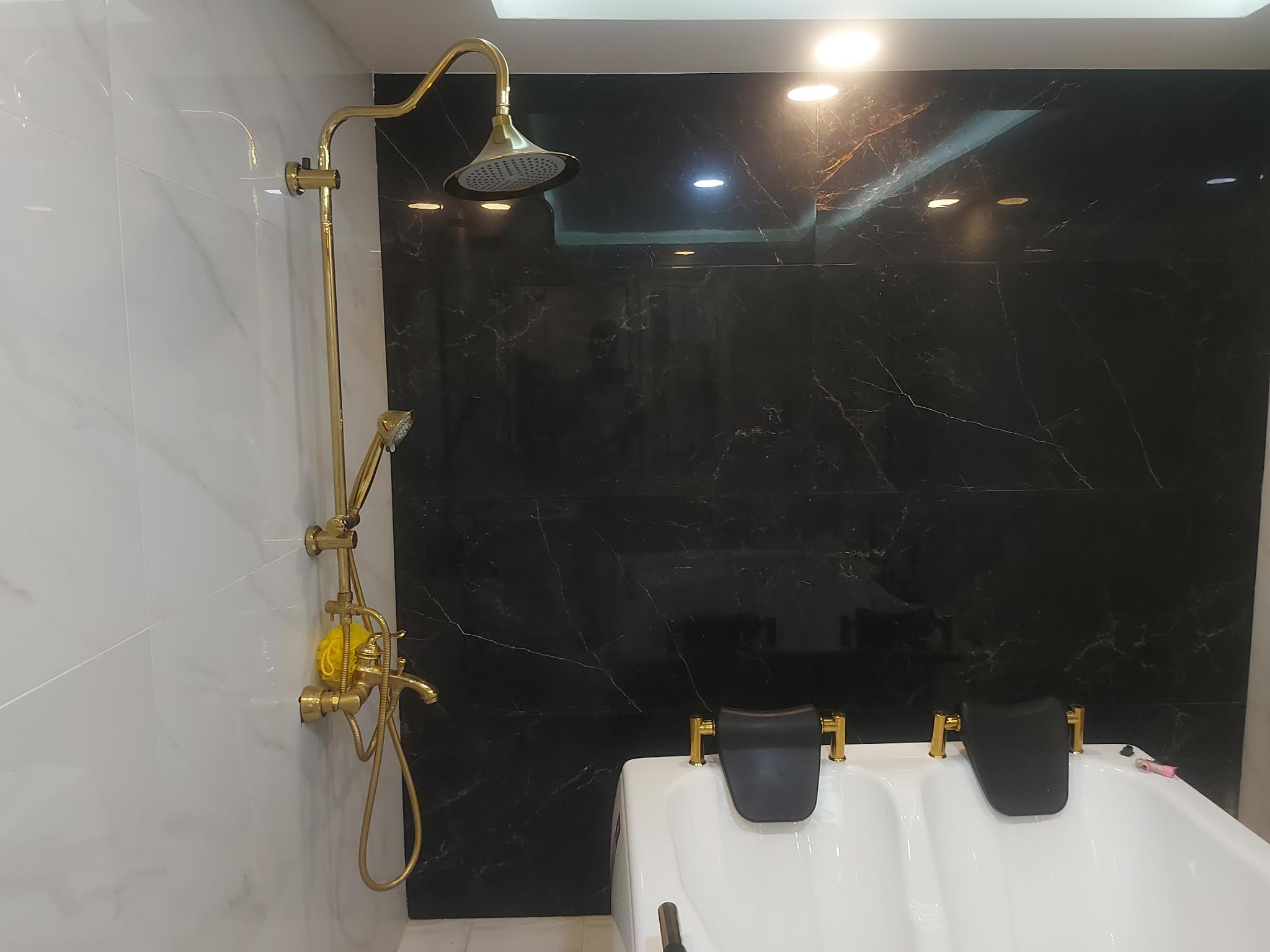 HOME SERVICE BARTAR خدمات فنی و تاسیساتی