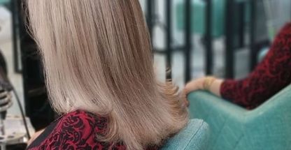 مرکز تخصصی رنگ و لایت کراتین و کوتاهی