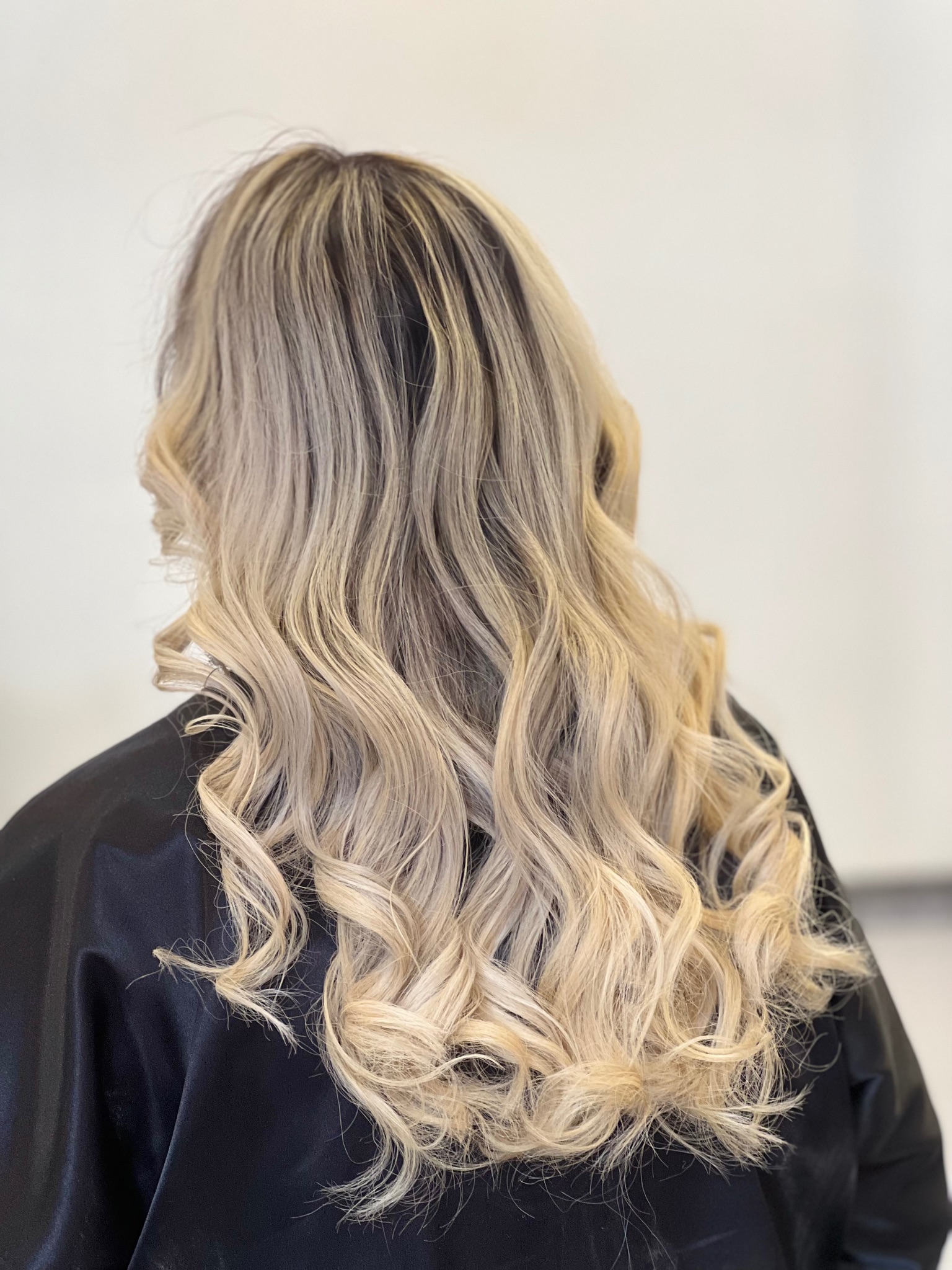 سالن زیبایی و آرایشگاه زنانه تخصصی مرادی