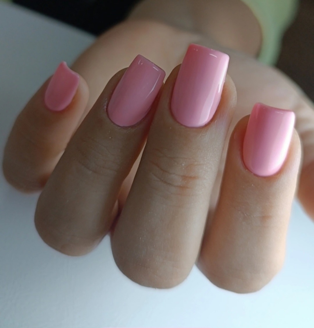 خدمات تخصصی کاشت ناخن مهسا امیری