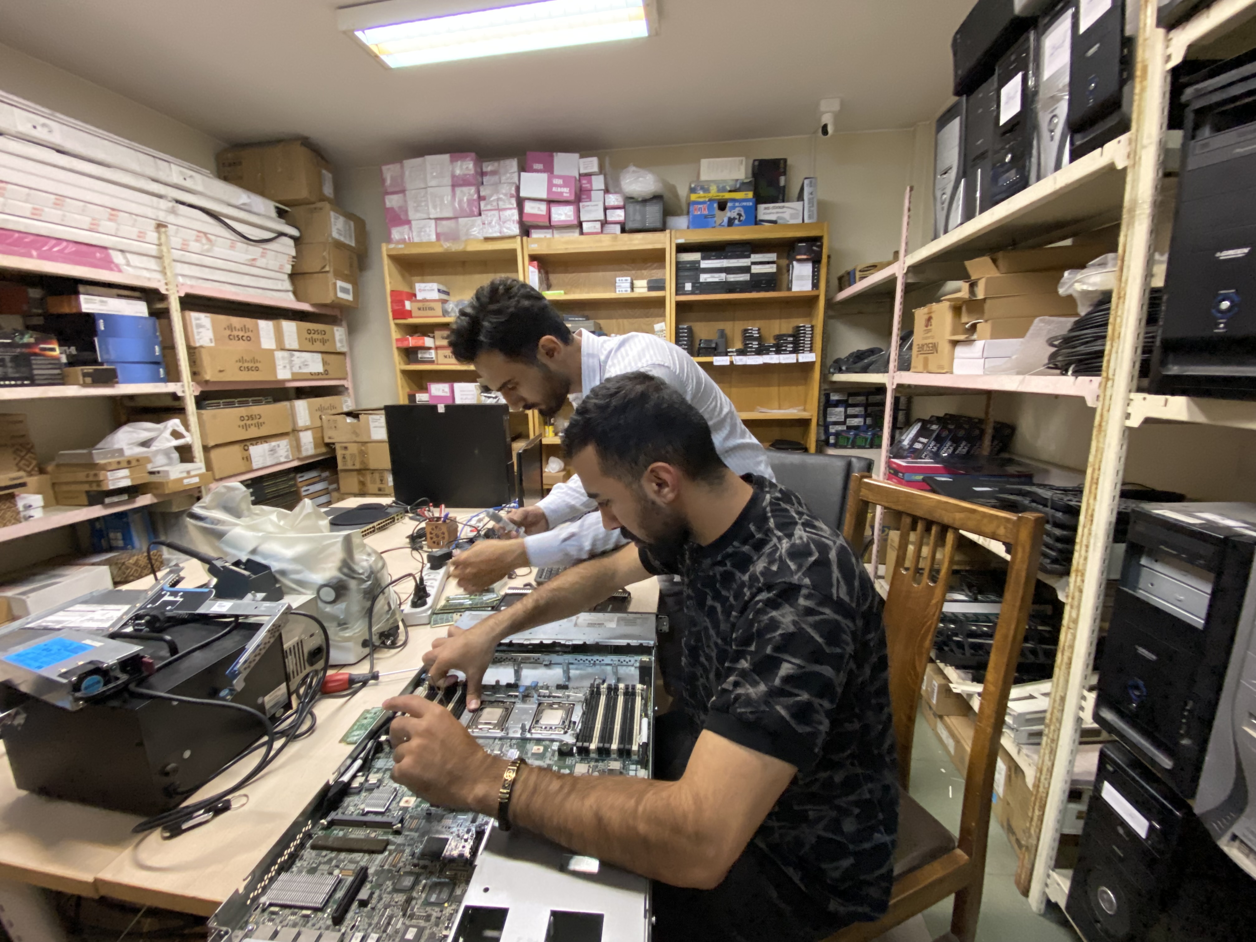 کامپیوتر و شبکه عصرنو