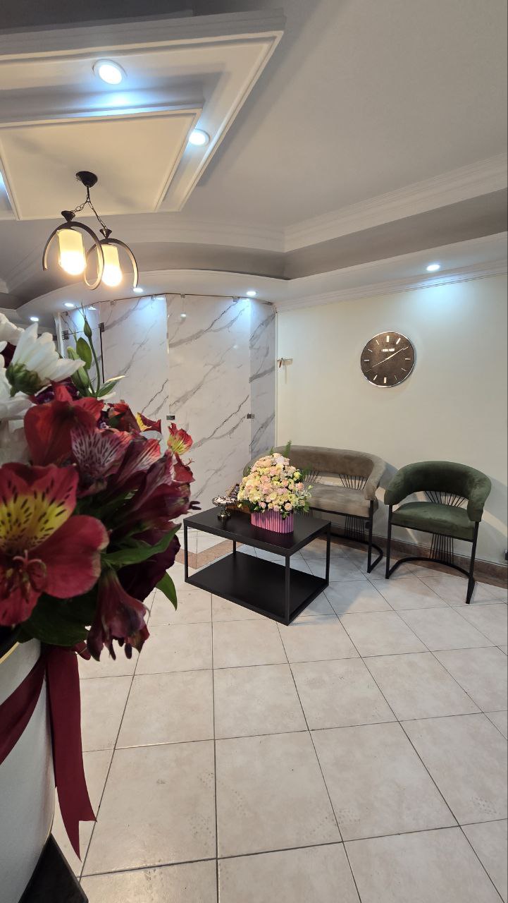 کلینیک زیبایی و مرکز لیزر آیه نقی زاده