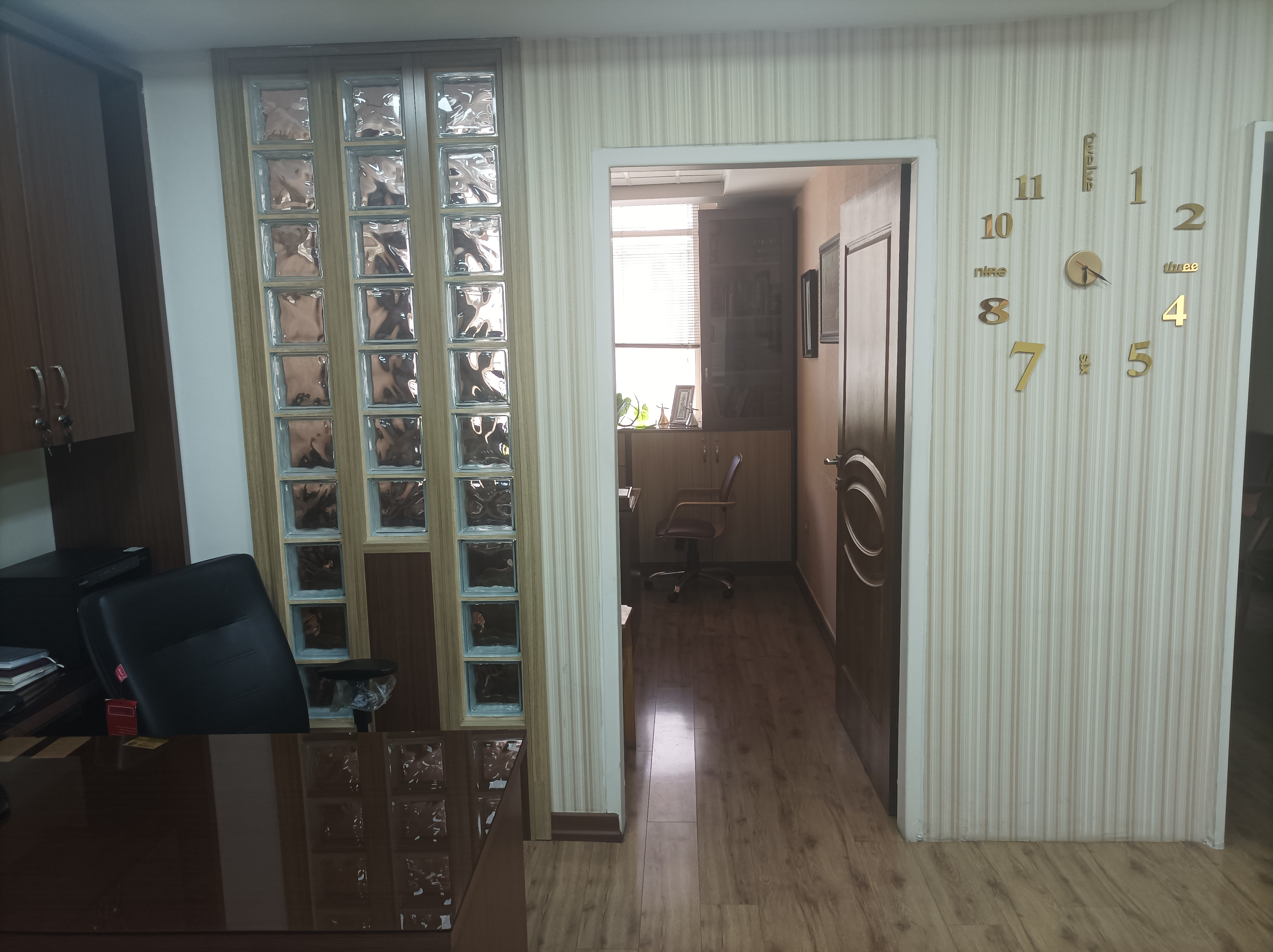 دفتر وکالت دادوش ( وکلای تخصصی )