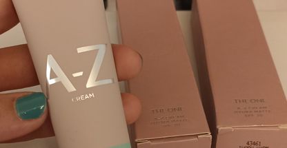 محصولات آرایشی اوریفلیم