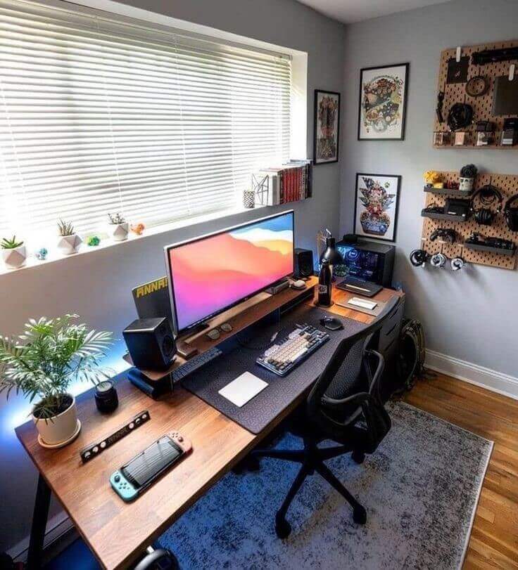 فایل استور