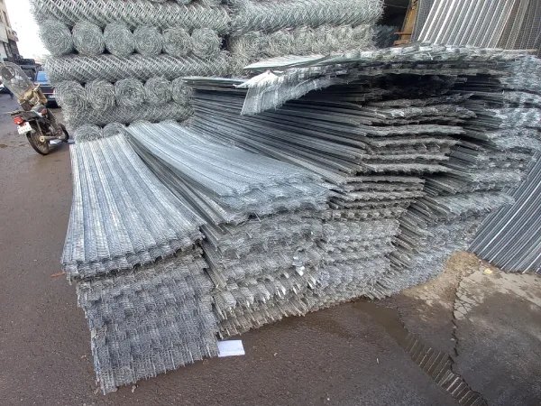 آهن آلات میثاق