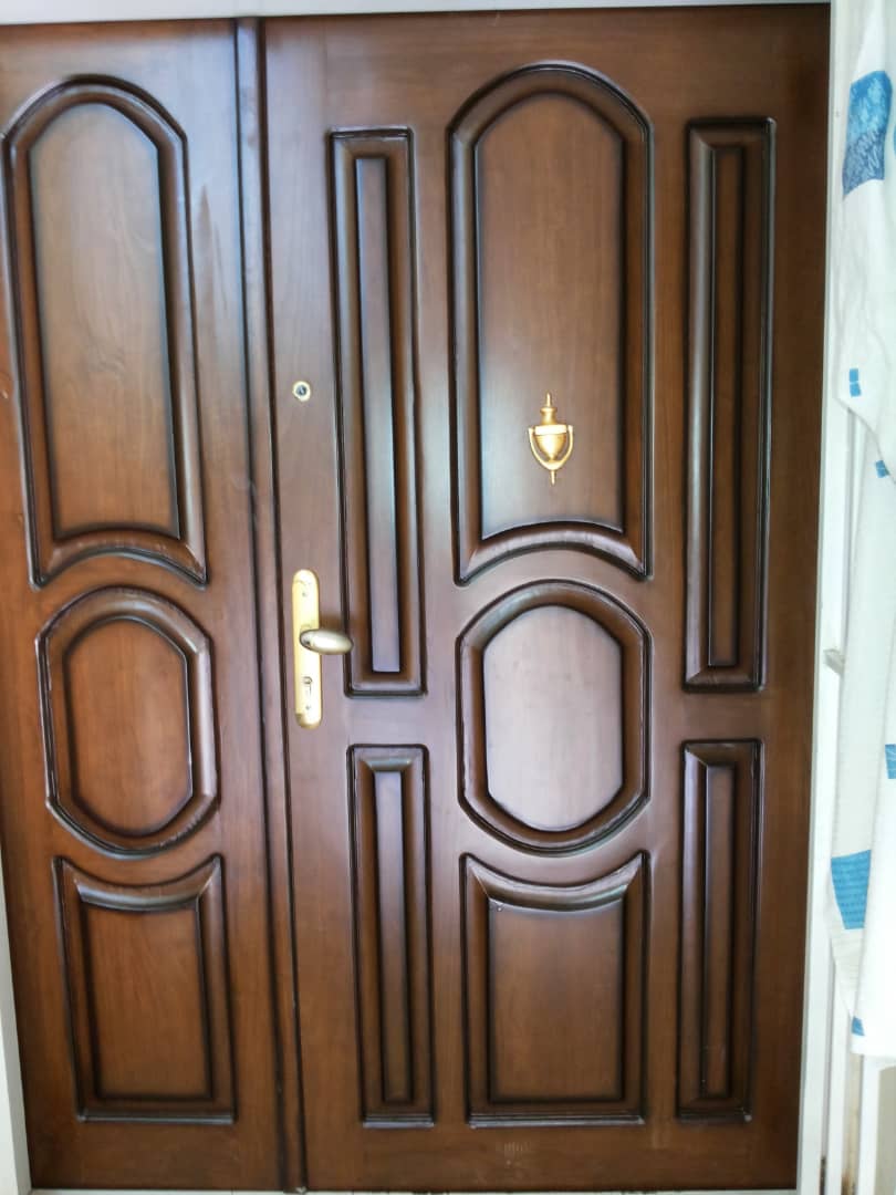 رنگ امیزی چوب جواد