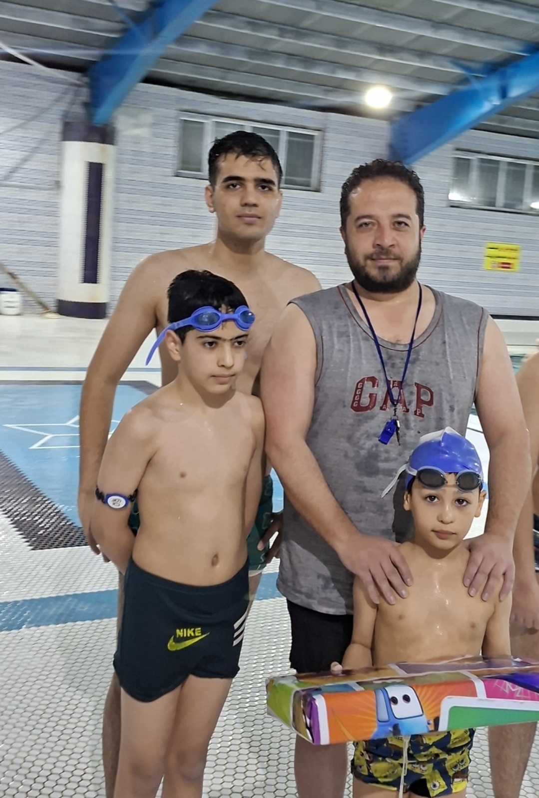 آموزش شنا عبدی