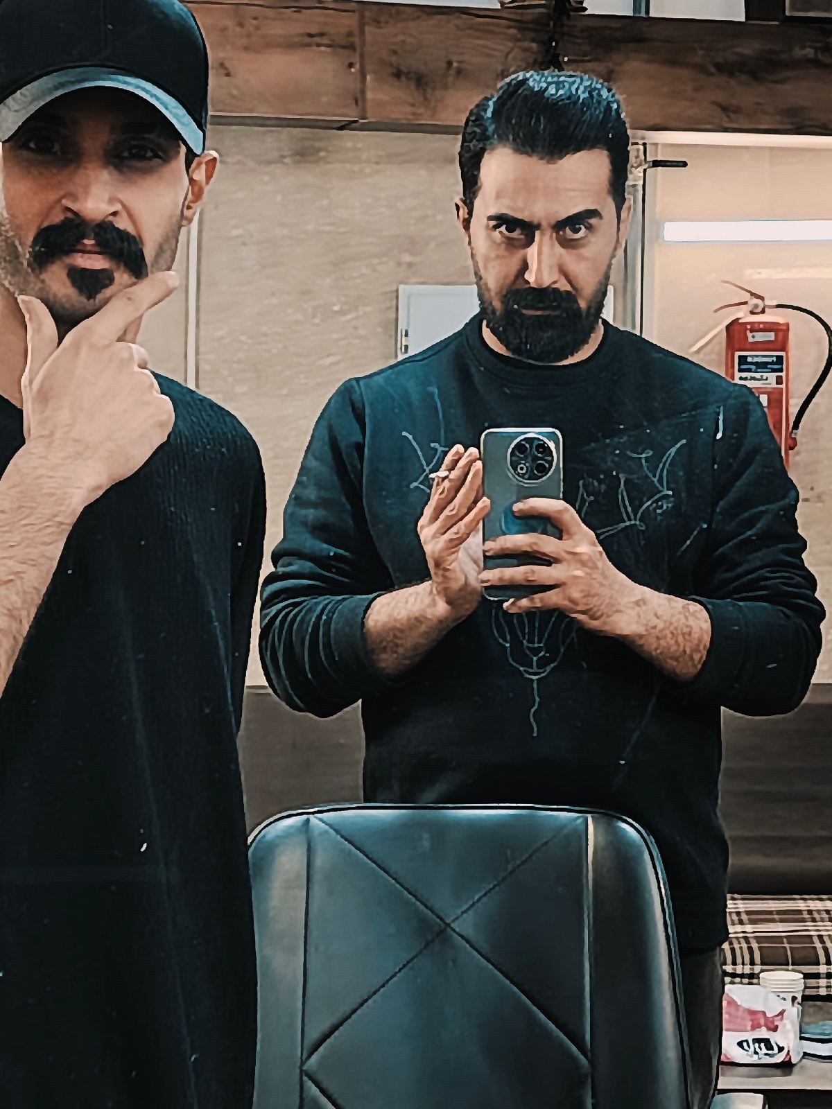 آرایشگاه مردانه تاج