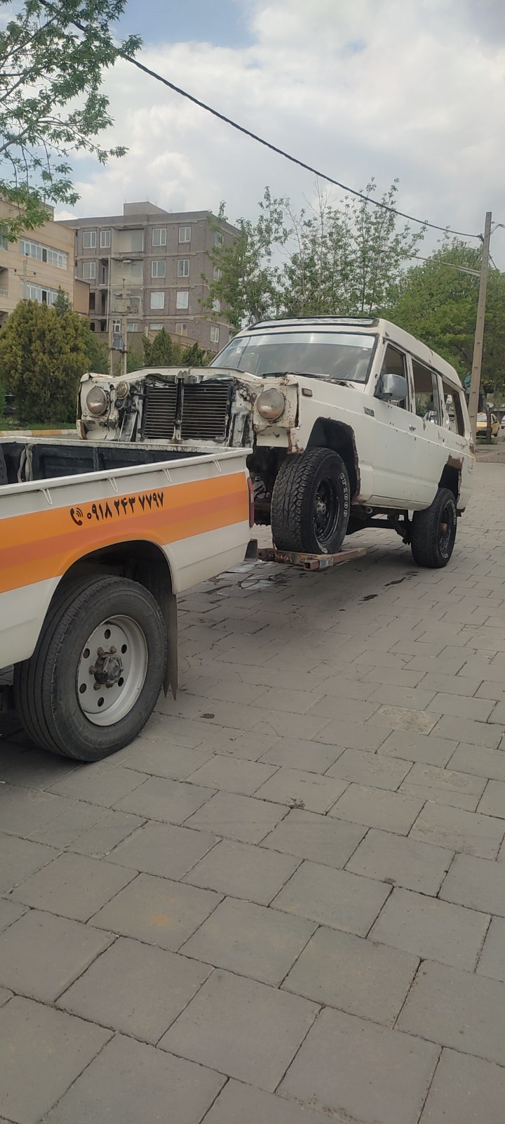 امداد خودرو سقز و یدک‌کش سهیلی
