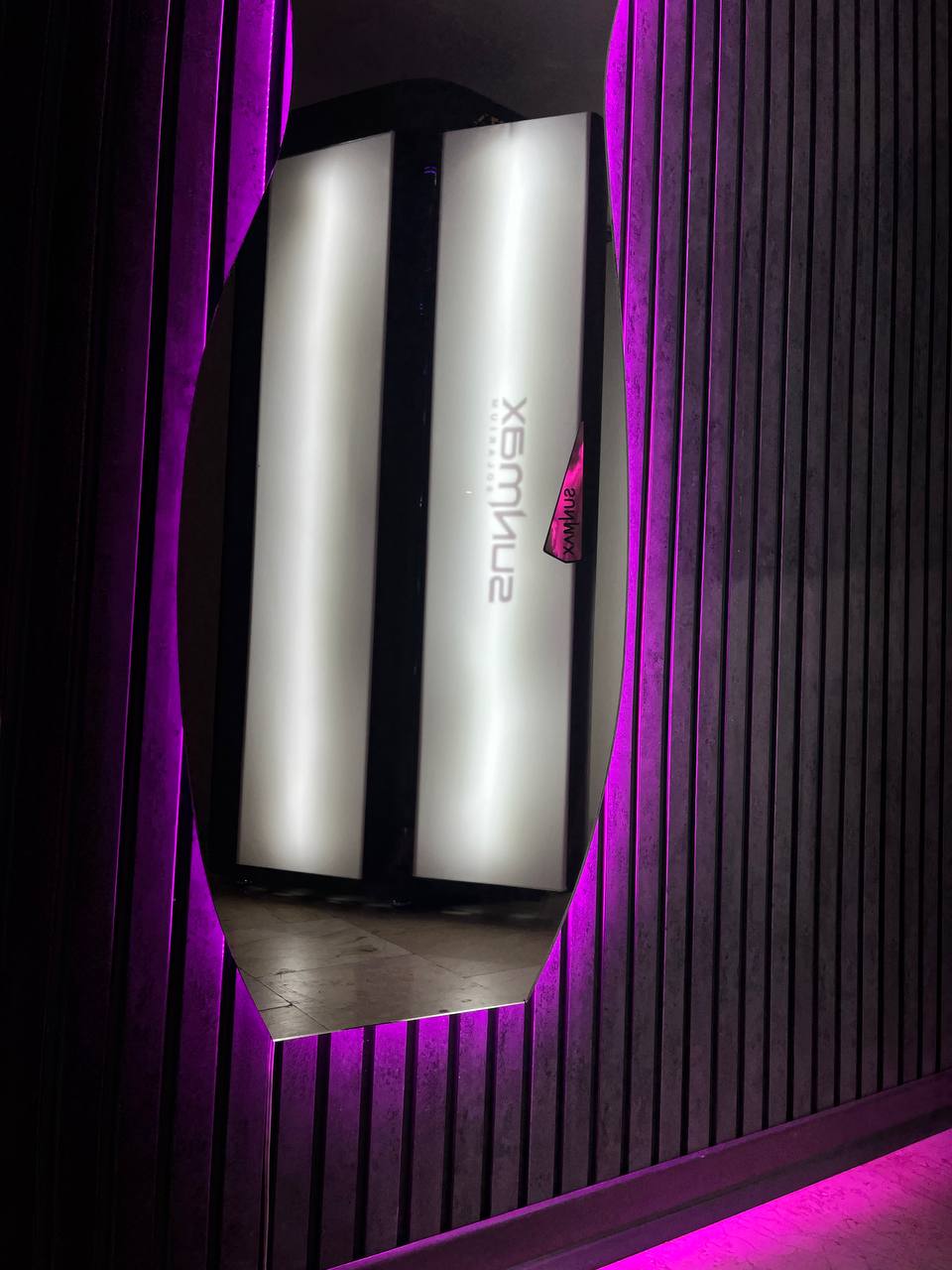 مرکز سولاریم فول LED برونی(ویژه بانوان)