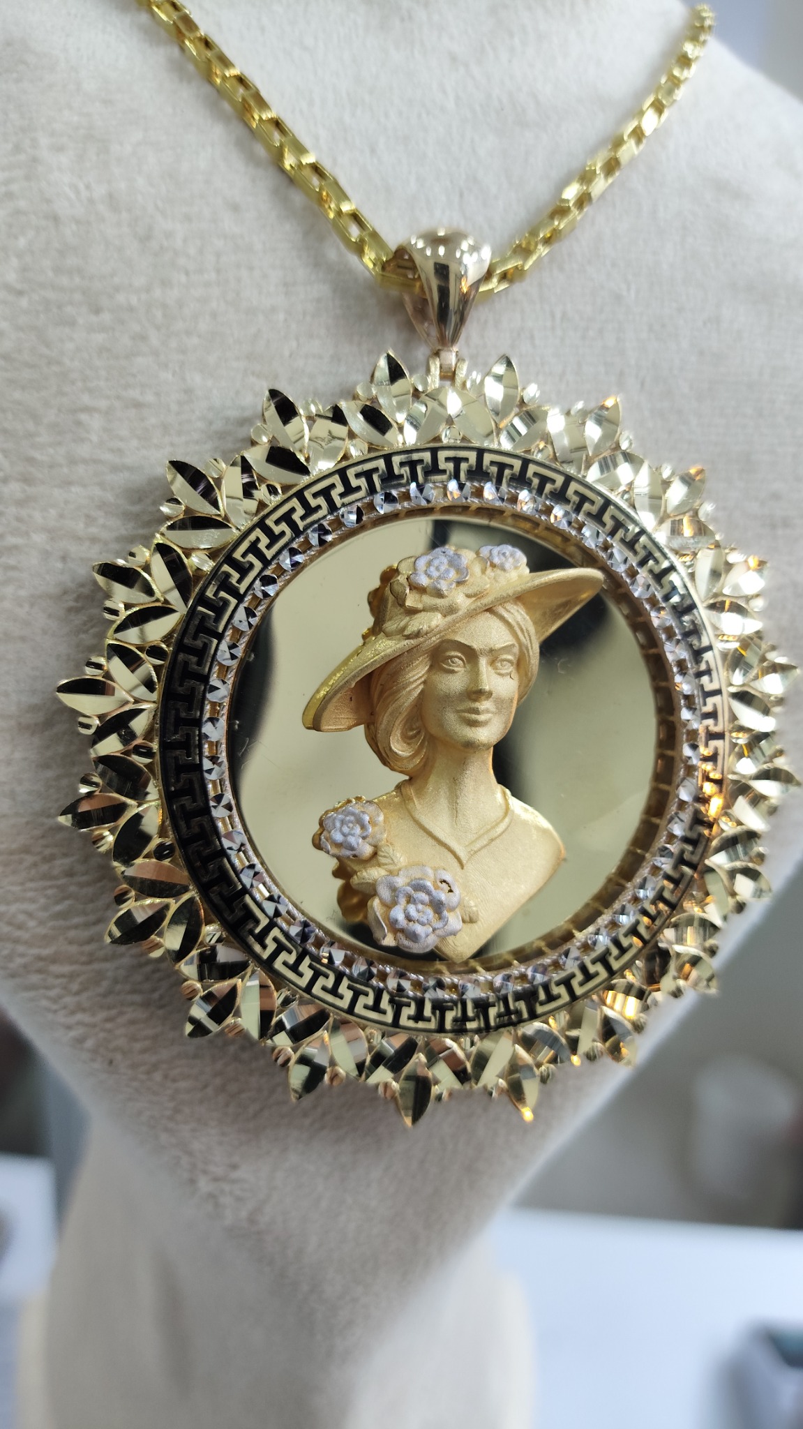 خرید و فروش طلا و سکه بانکی  ترکایی