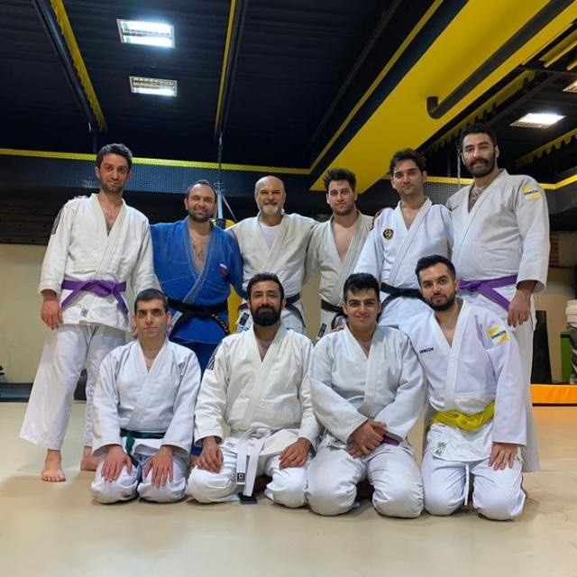 باشگاه منافی زاده