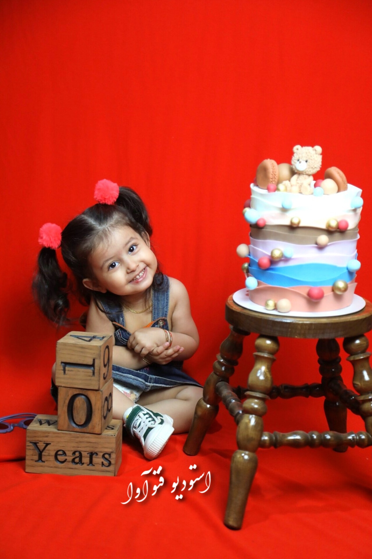 آتلیه عکاسی آوا