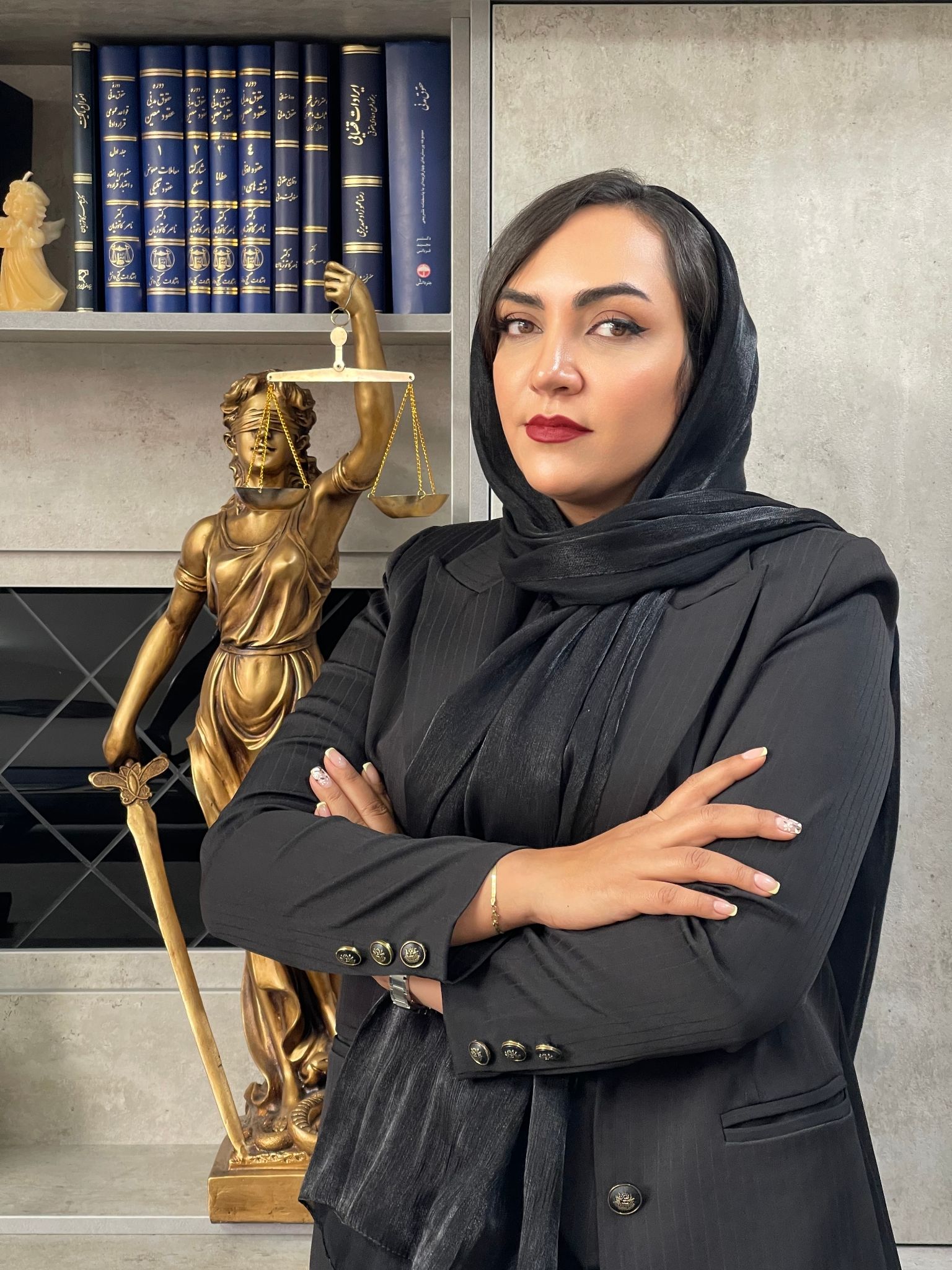 وکیل پایه یک دادگستری مهشید مهدوی پناه