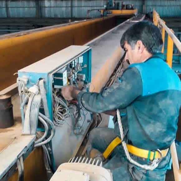 خدمات برق و صنعت نیرو پویش زاگرس