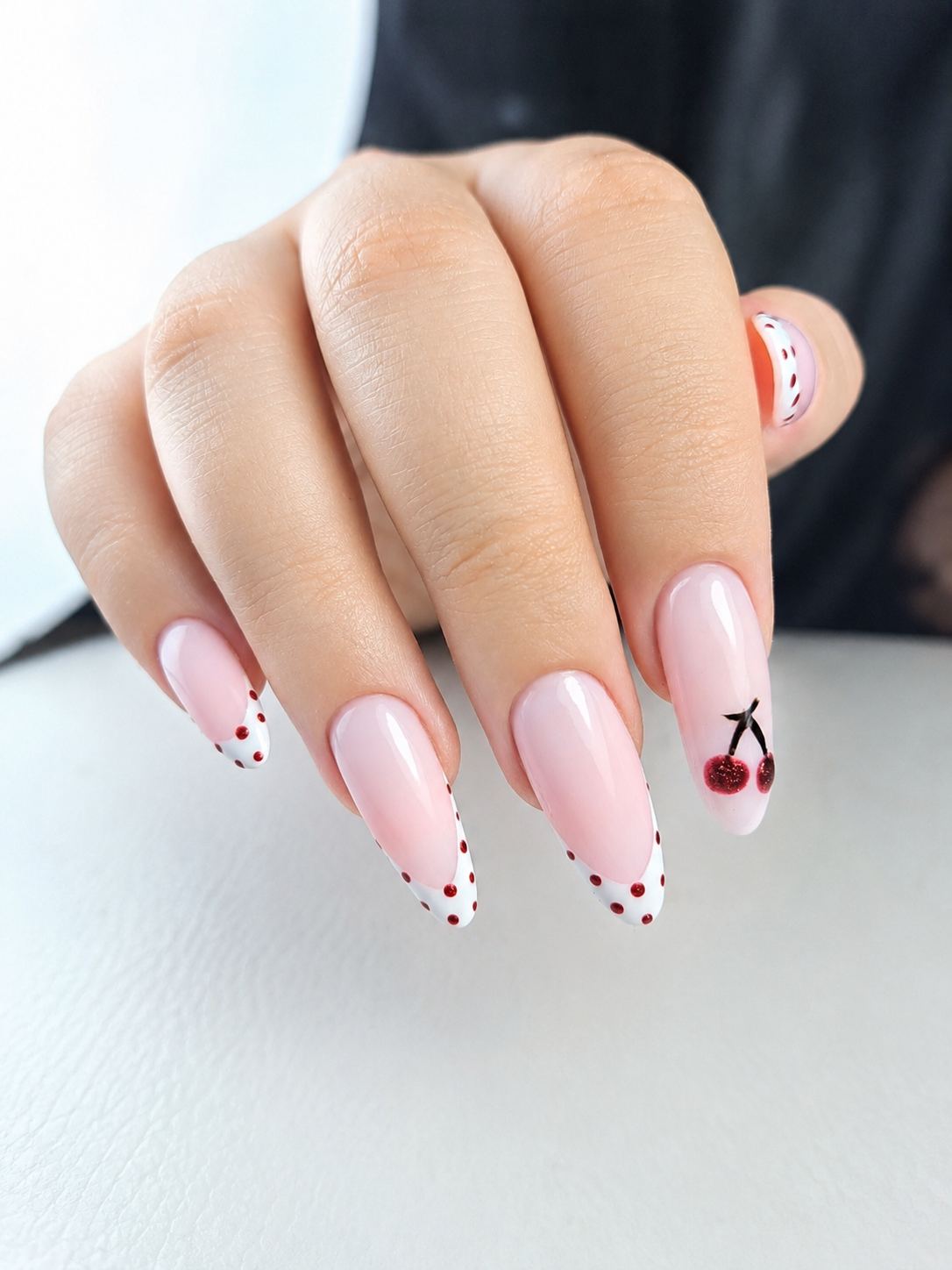 کاشت ناخن و کفسابی سپیده