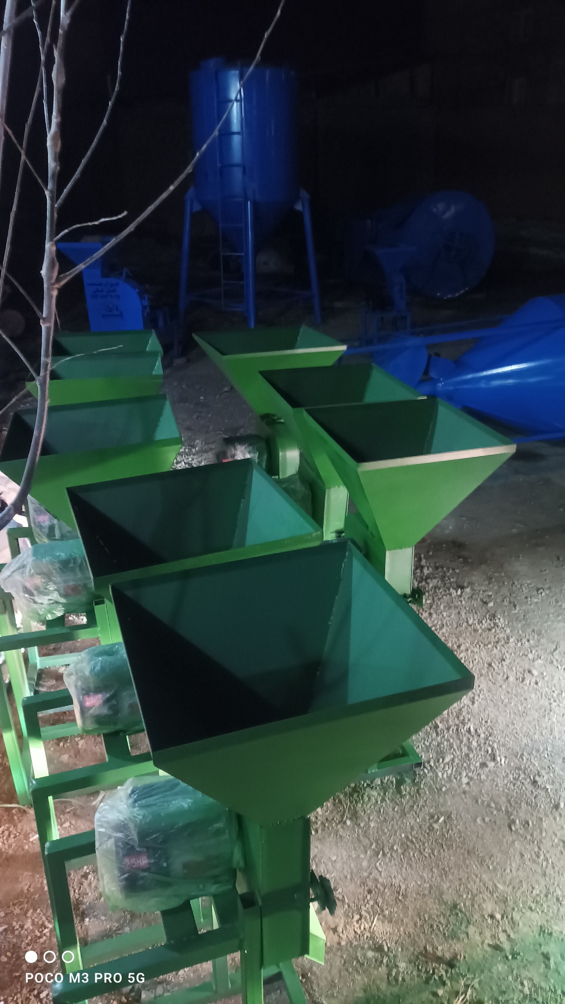 تجهیزات مرغداری و دامپروری