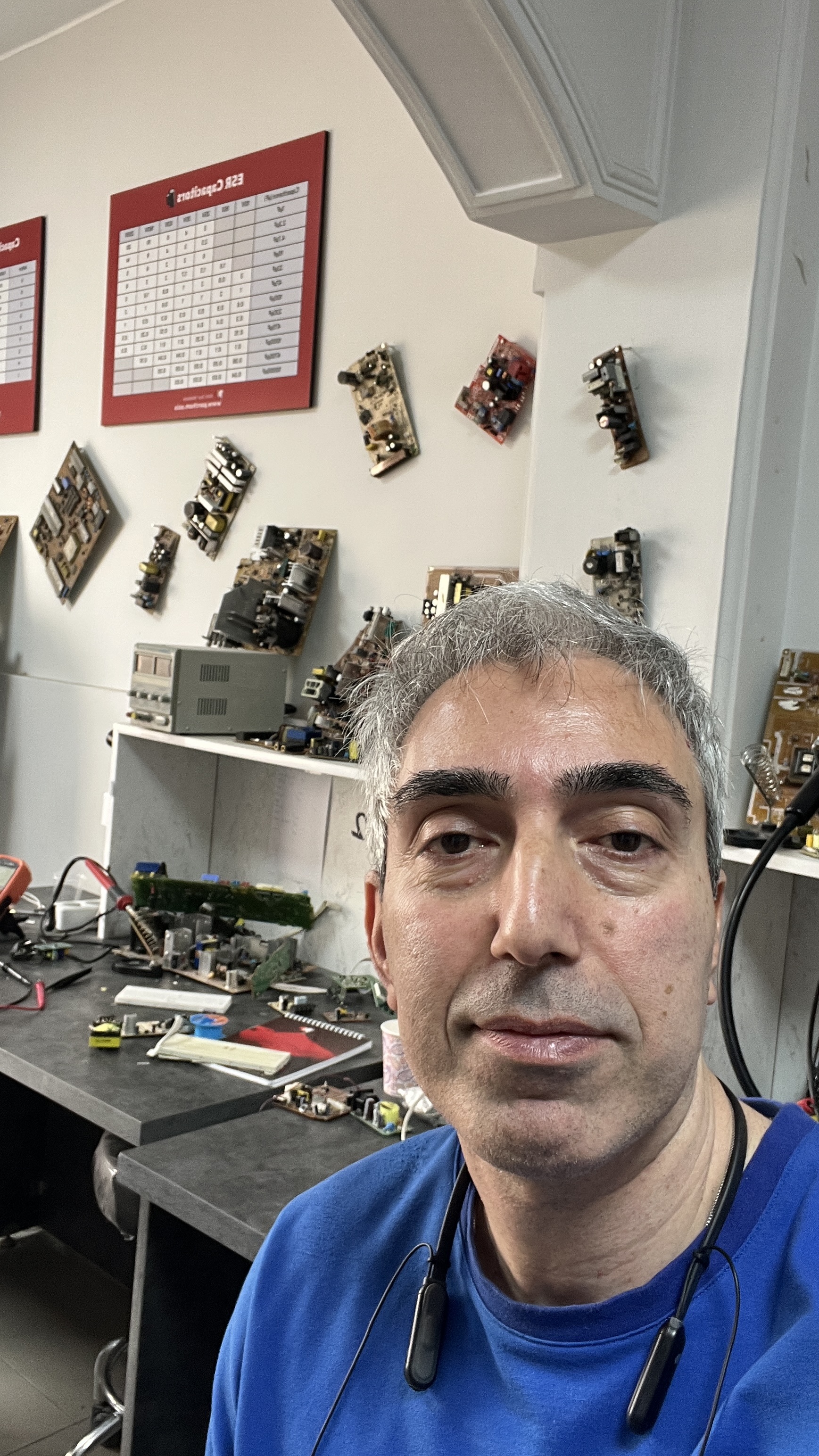 میشا برد تعمیر انواع برد های الکترونیک