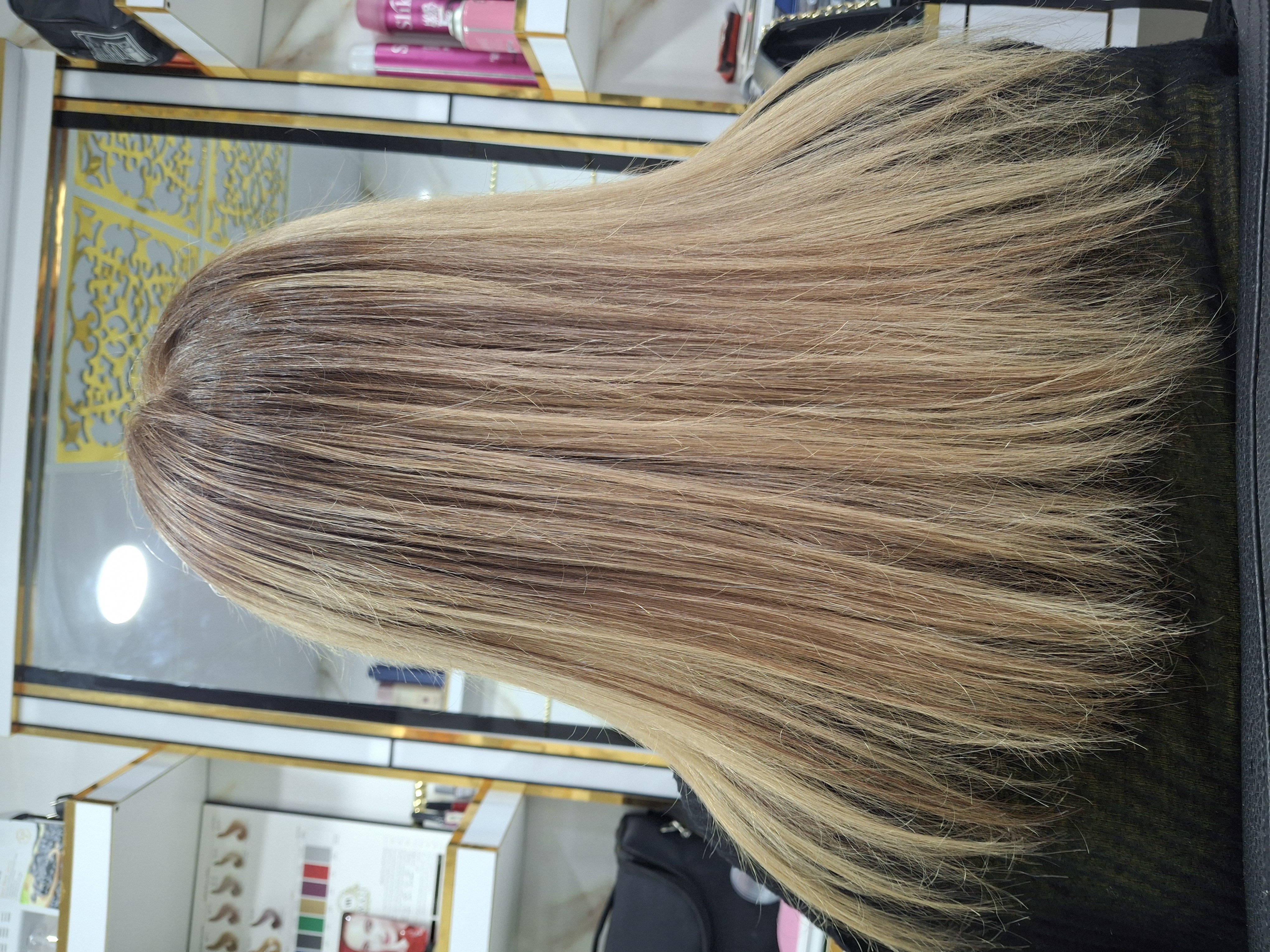 سالن زیبایی لیانا