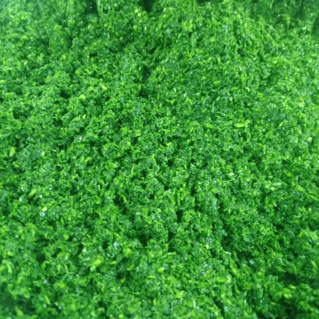 سبزی خردشده و سرخ شده