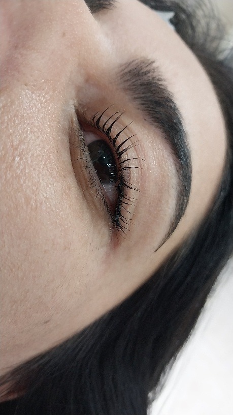 لیفت و لمینت مژه و ابرو