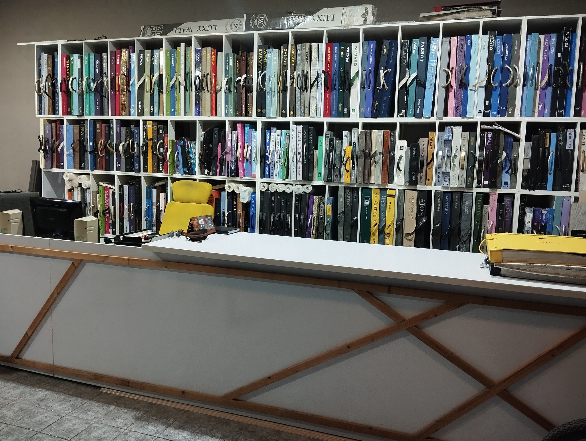 فروشگاه معمار