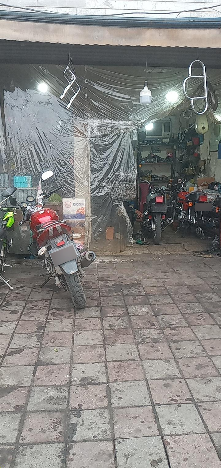 تعمیرگاه موتور علی