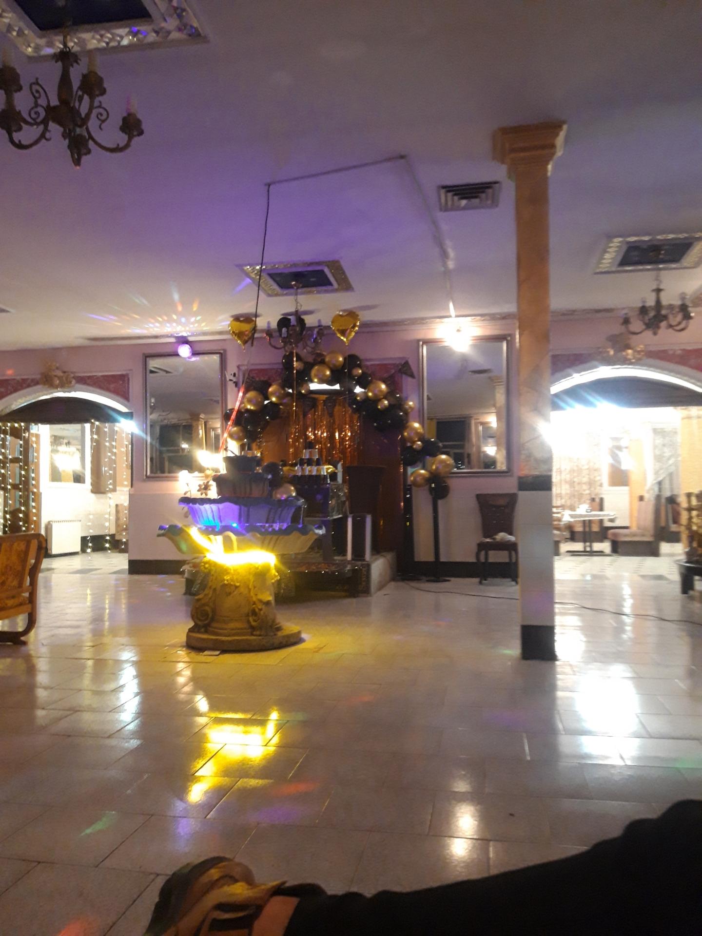 بستنی گل یخ